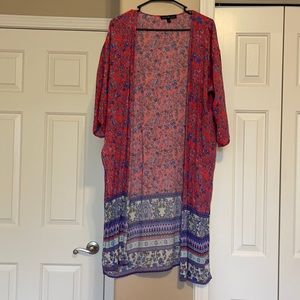 Loose fitting Kimono Top